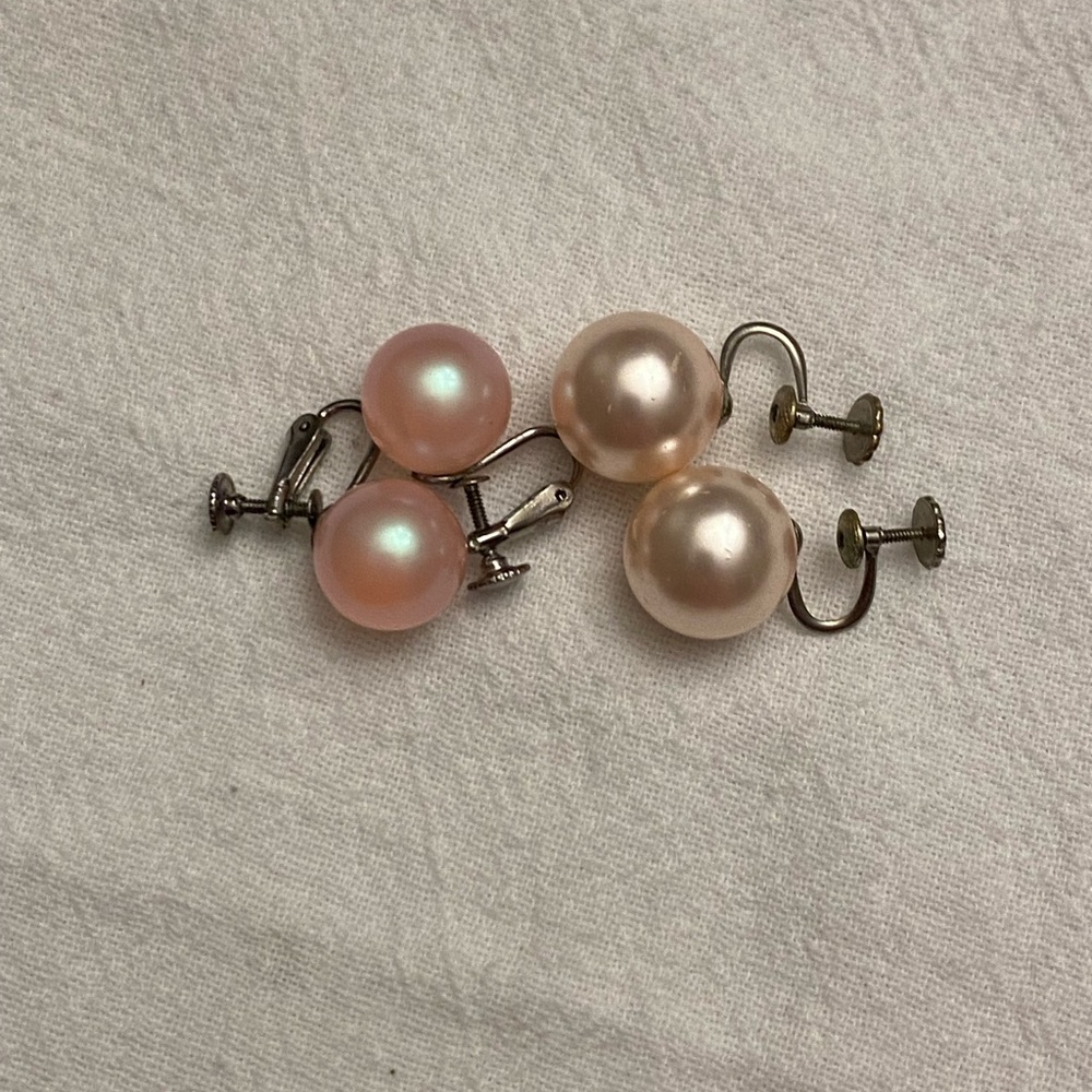Vintage Richelieu Pearls 2 sets Pink Pearls Champagne Pearls Screw Back
